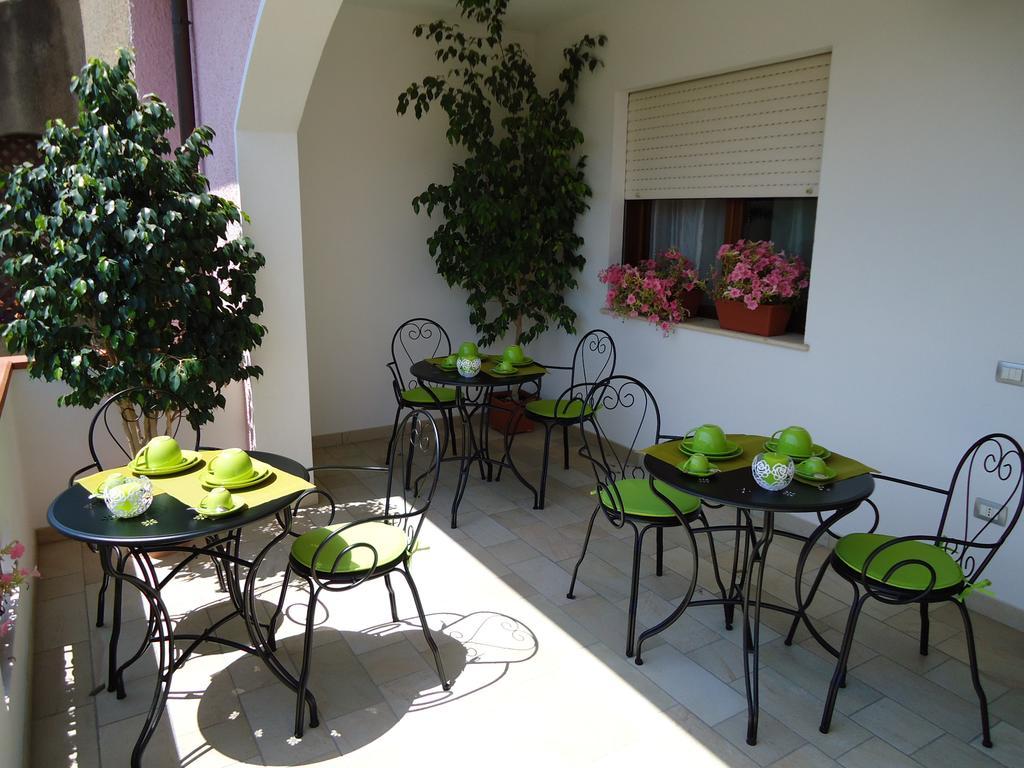 B&B L'Aurora Пула Екстериор снимка