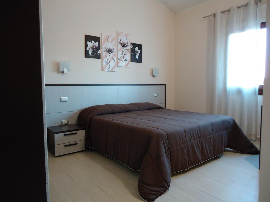 B&B L'Aurora Пула Екстериор снимка