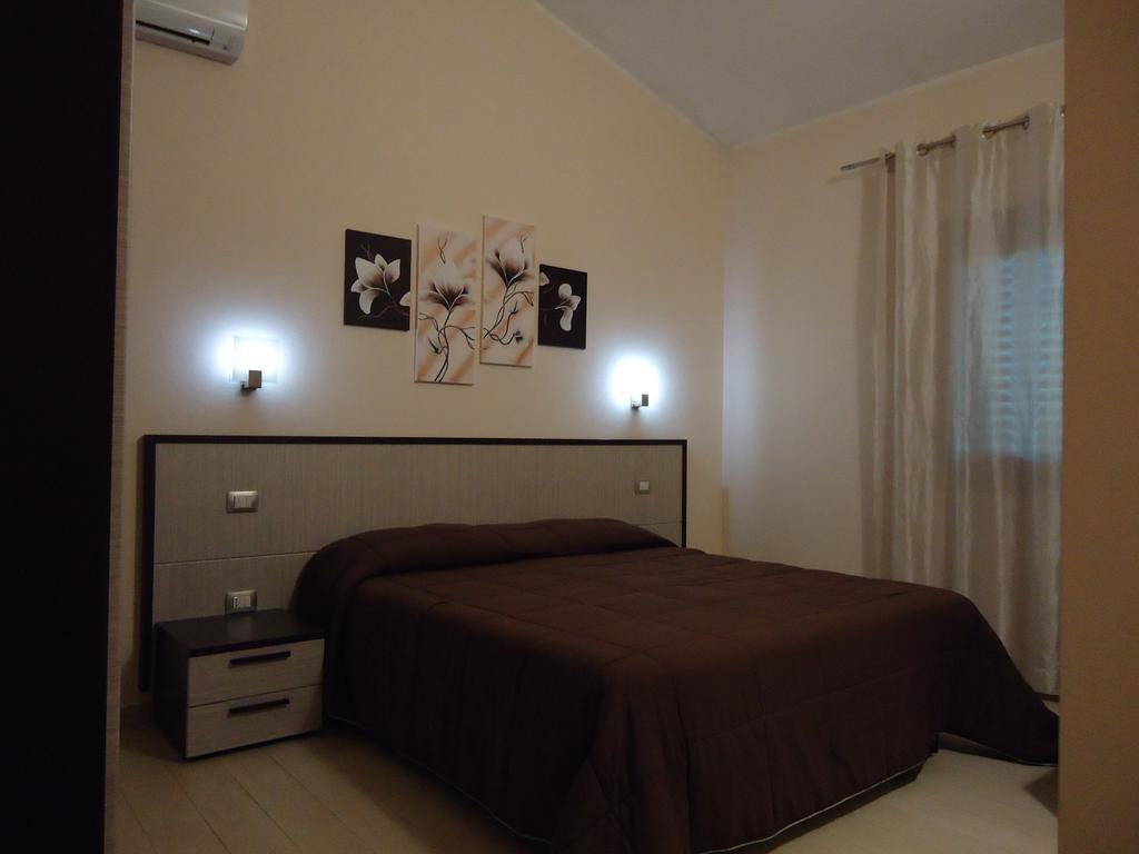 B&B L'Aurora Пула Екстериор снимка