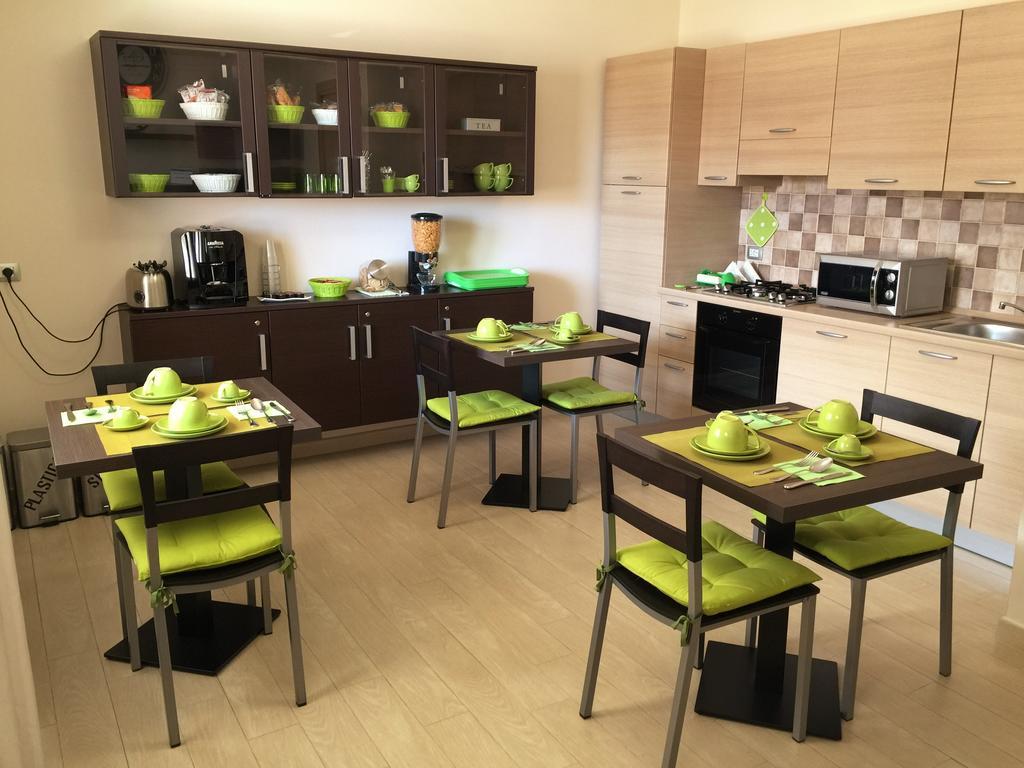 B&B L'Aurora Пула Екстериор снимка
